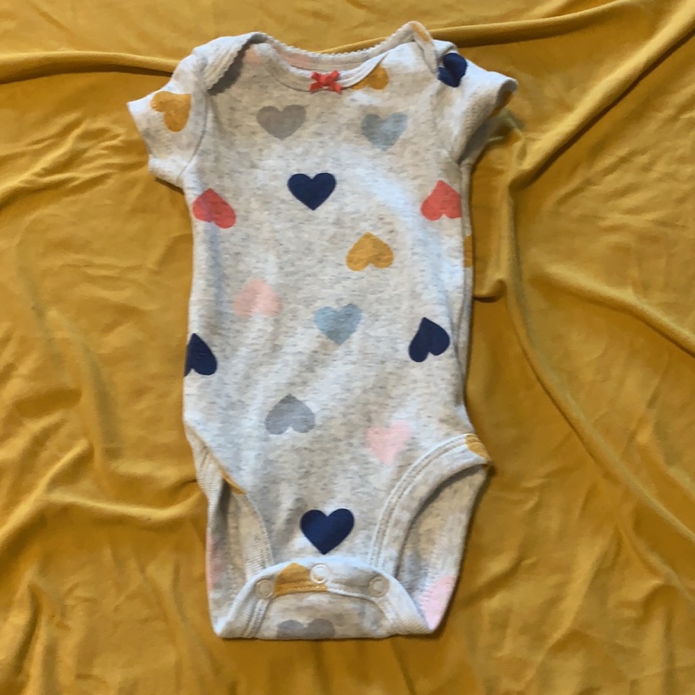 Newborn Girls Onsies - Picture 2 of 7